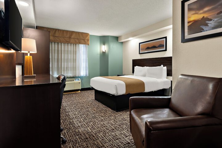 Room 14 of 26