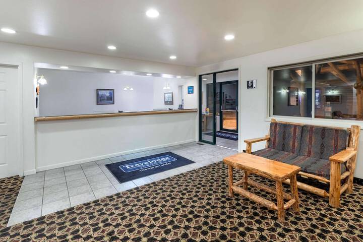 Hotel Interior 4 of 73