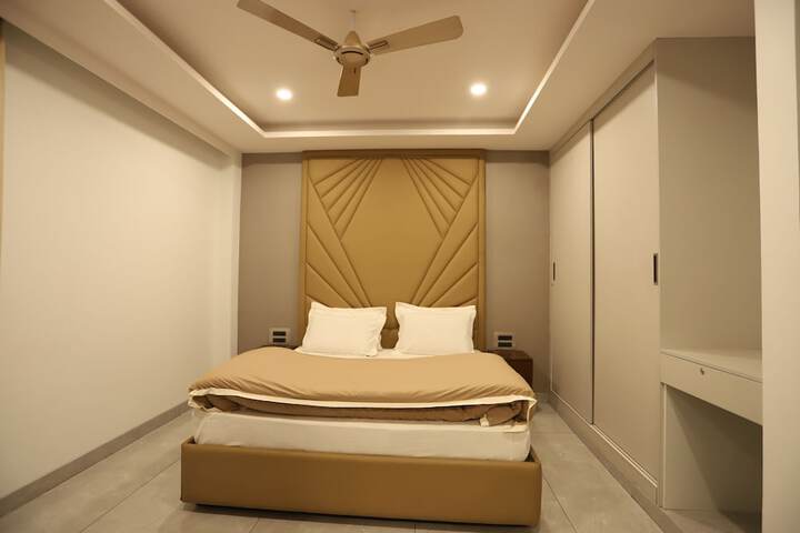 Room 19 of 58