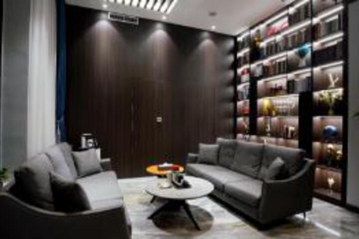 Jialong Boutique Hotel