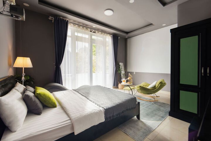 Room 12 of 41
