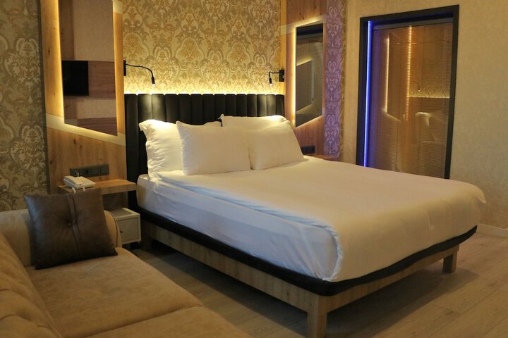 Room 7 of 45