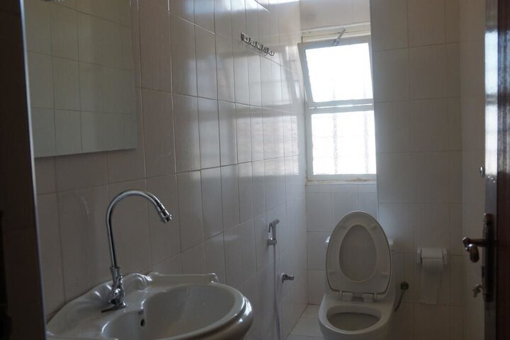 Room 17 of 23
