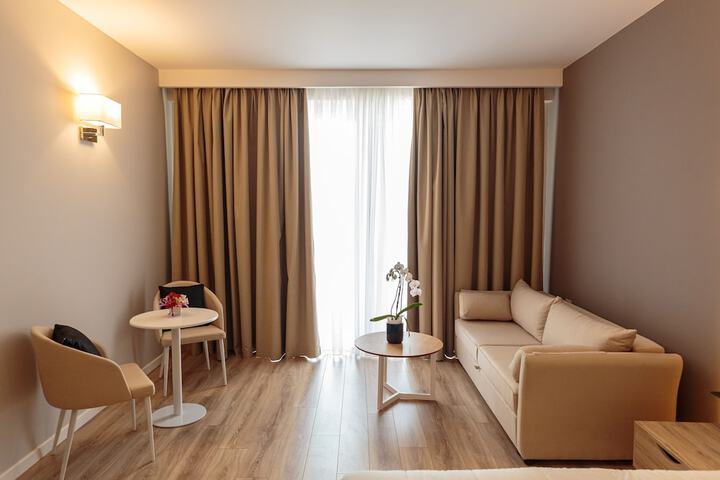 Room 7 of 58