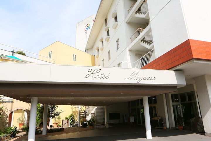 Hotel 11 of 11