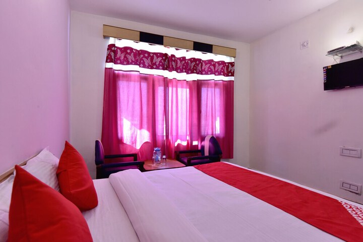 Hotel Silver Face