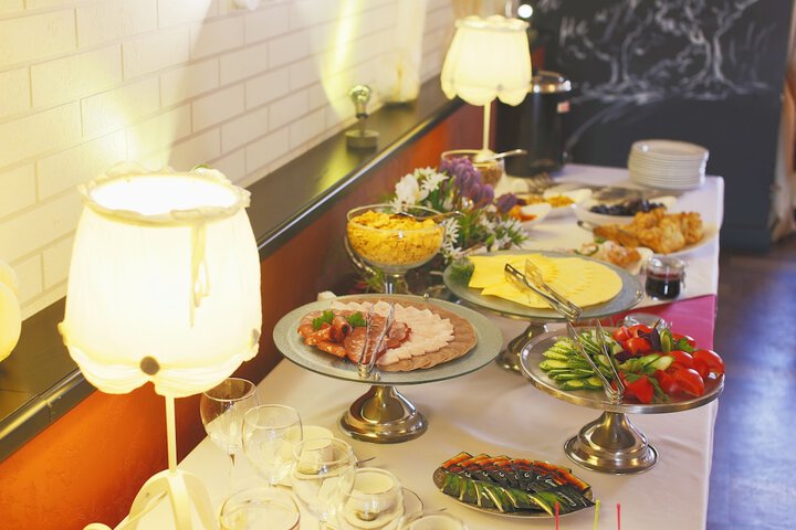 Dining 63 of 75