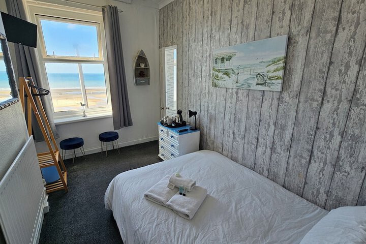Room 43 of 51