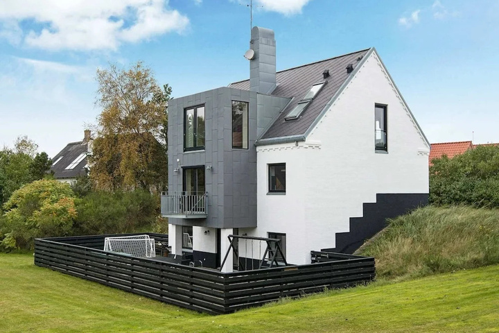 10 Person Holiday Home in Glesborg