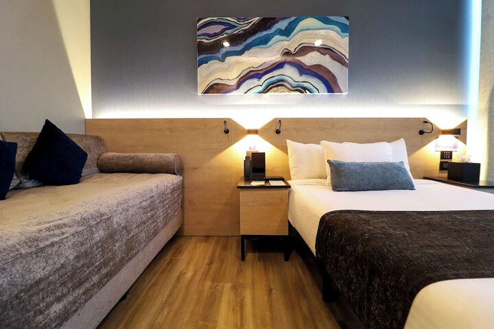 Room 60 of 118
