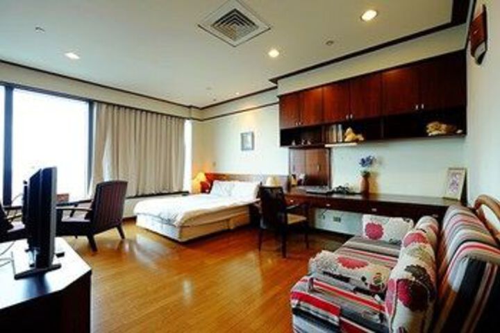 Room 36 of 39