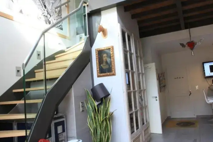 Room 15 of 23
