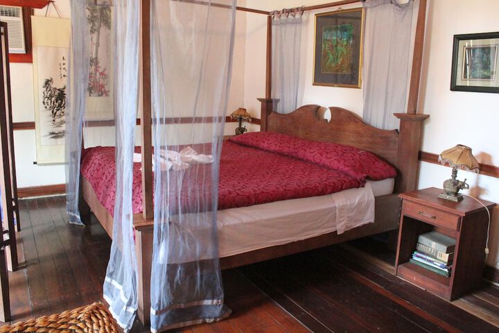 Room 3 of 31