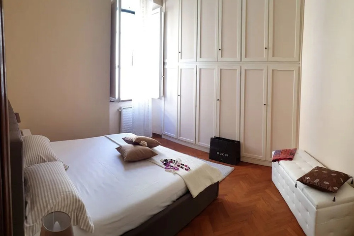 Room 3 of 15
