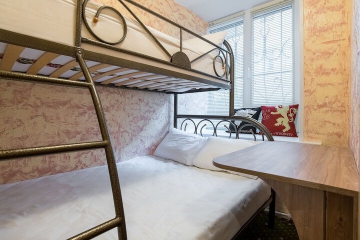 Room 16 of 22