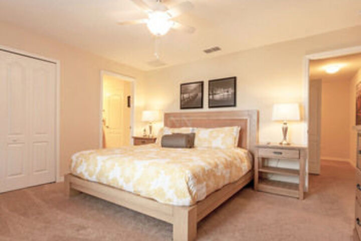 Hotel Interior 537 of 687