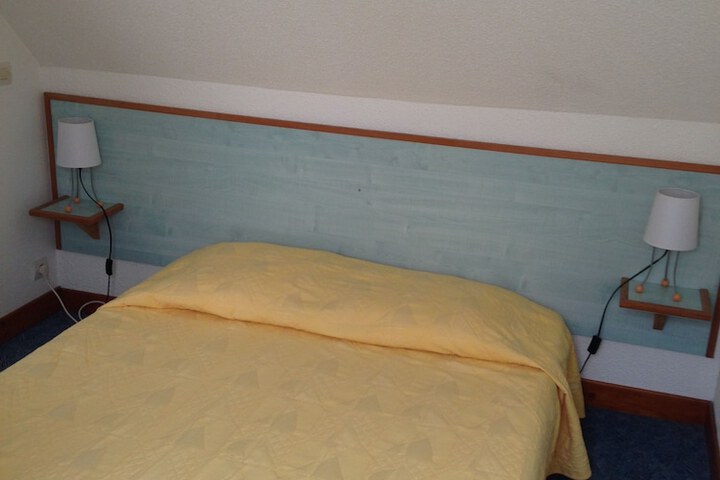 Room 8 of 62