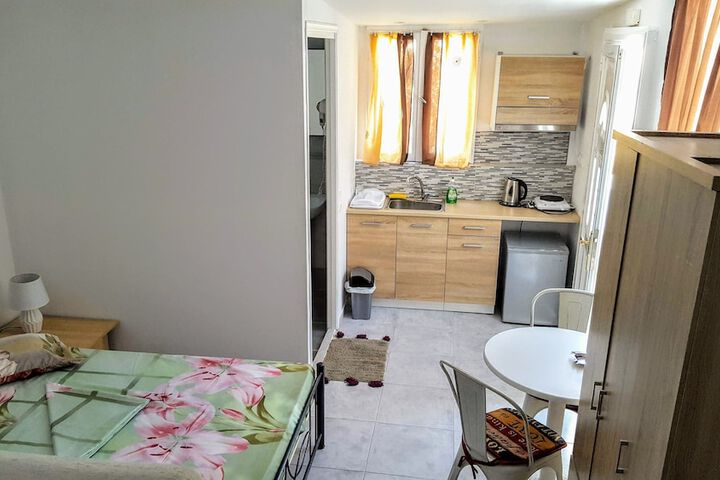 Room 4 of 278