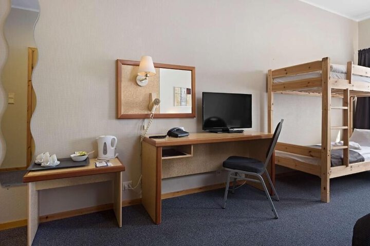 Room 7 of 31