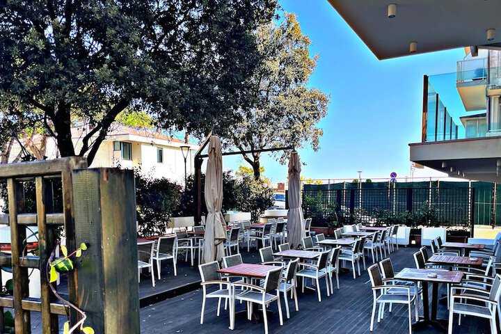 Terrace/Patio 20 of 50