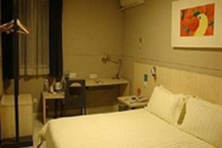 Inside Room Photo