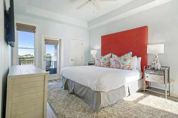 Room 2 of 21