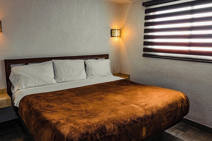 Room 15 of 55