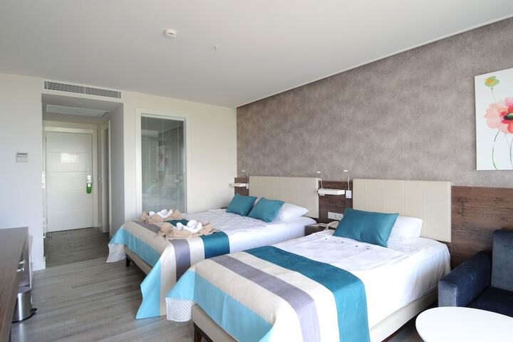 Room 20 of 68