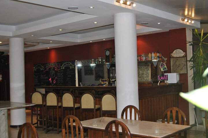 Guest Lobby