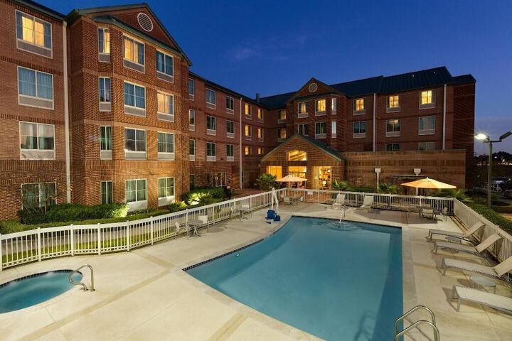 Hotel 10 of 10