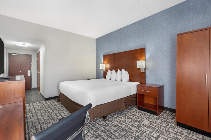 Room 20 of 69