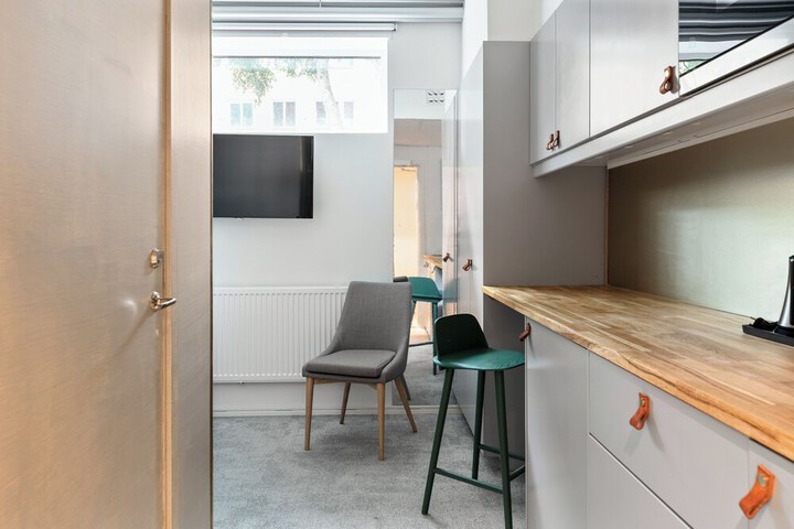 Room 30 of 60