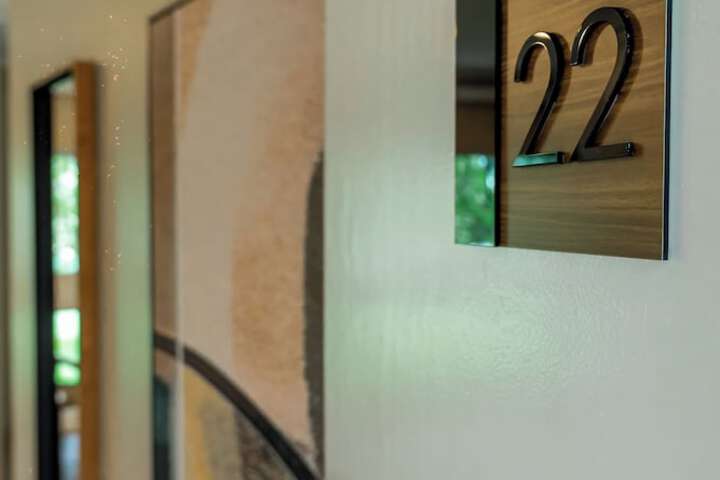Room 61 of 207