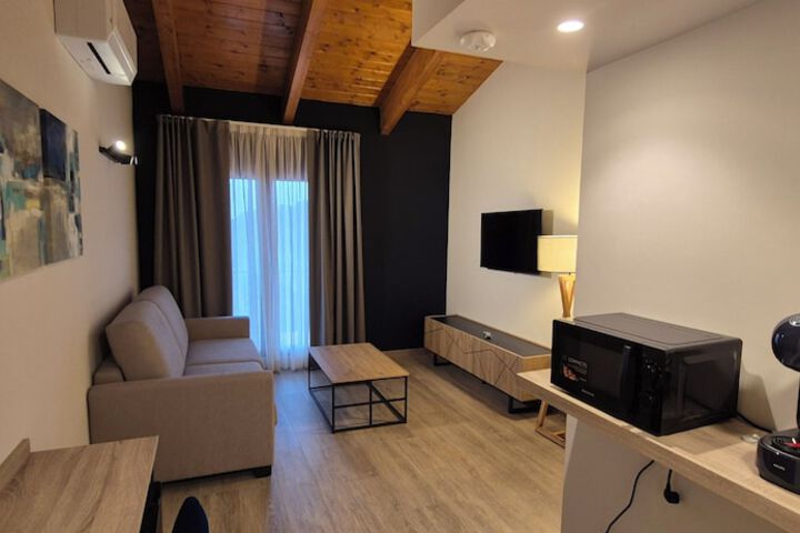 Room 21 of 47