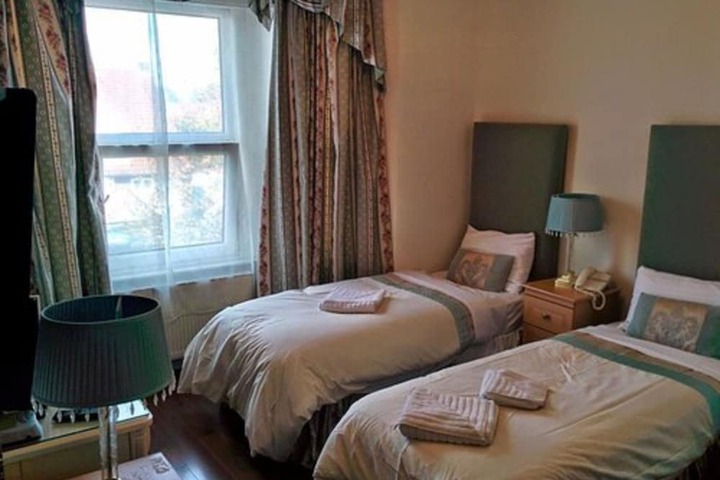 Room 12 of 45