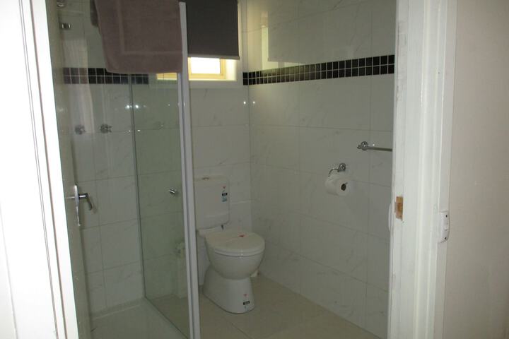 Room 108 of 123