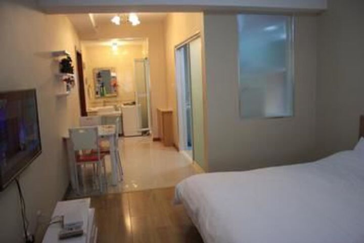 Room 27 of 57