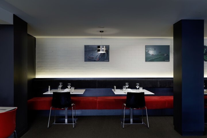 Dining 37 of 62