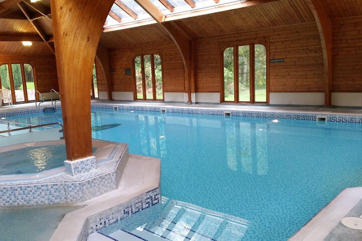 Hotel with Pool