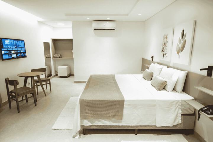 Room 2 of 7