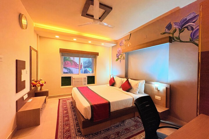 Room 8 of 44