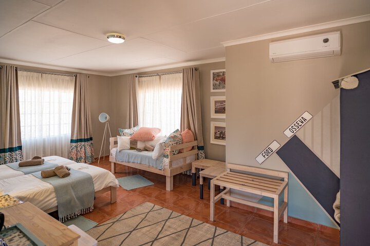 Room 7 of 33