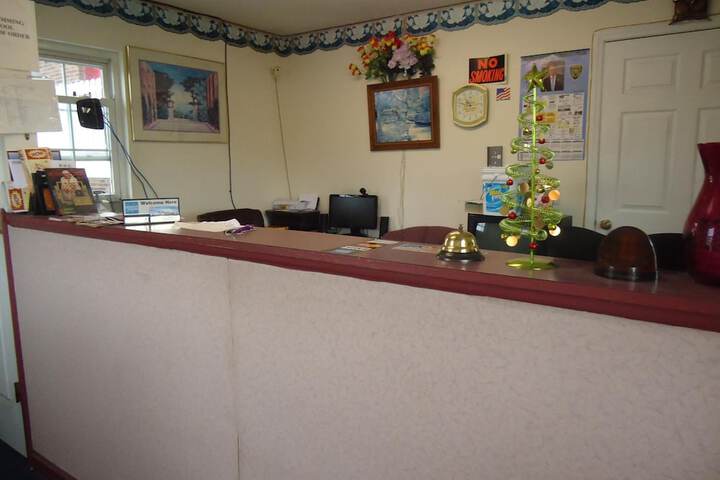 Hotel Interior 2 of 14