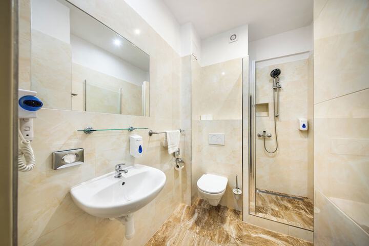 Clean Restrooms