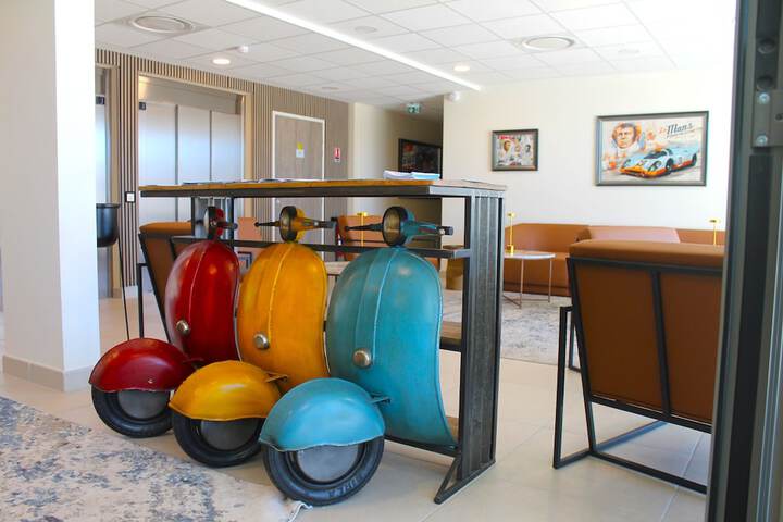 Hotel Interior 2 of 30