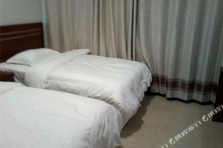alltheguestto