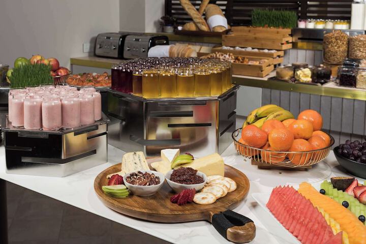 Breakfast/Coffee Service 48 of 114