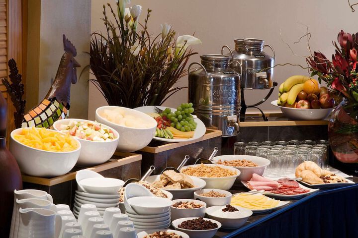 Breakfast/Coffee Service 27 of 71