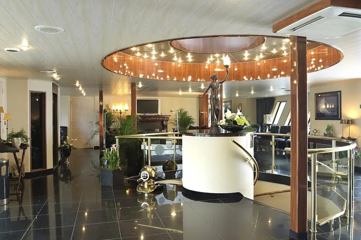 Crossgates Hotelship 3 Star Altstadt K ln