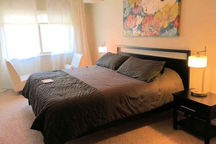Room 5 of 22